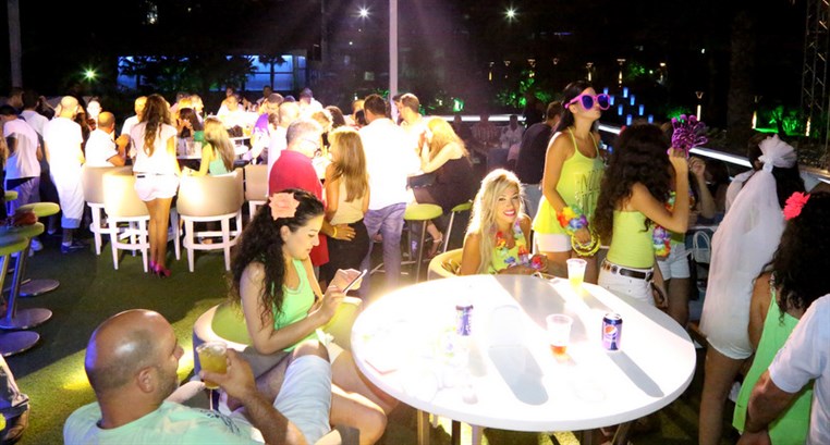 BBQ Saturday at Senses